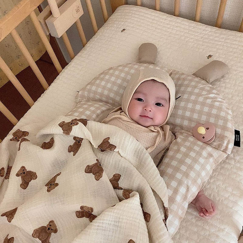 クマプリントベビーブランケット新生児モスリン綿ガーゼおくるみ - Swaddle Blanket Muslin のレビューと価格