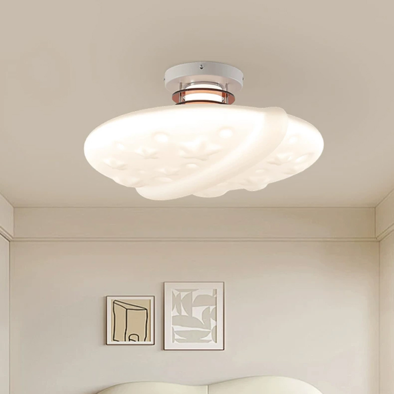 クリームスタイルクラウド寝室天井照明LED子供部屋装飾ライト - Baby Nursery Ceiling Light のレビューと価格