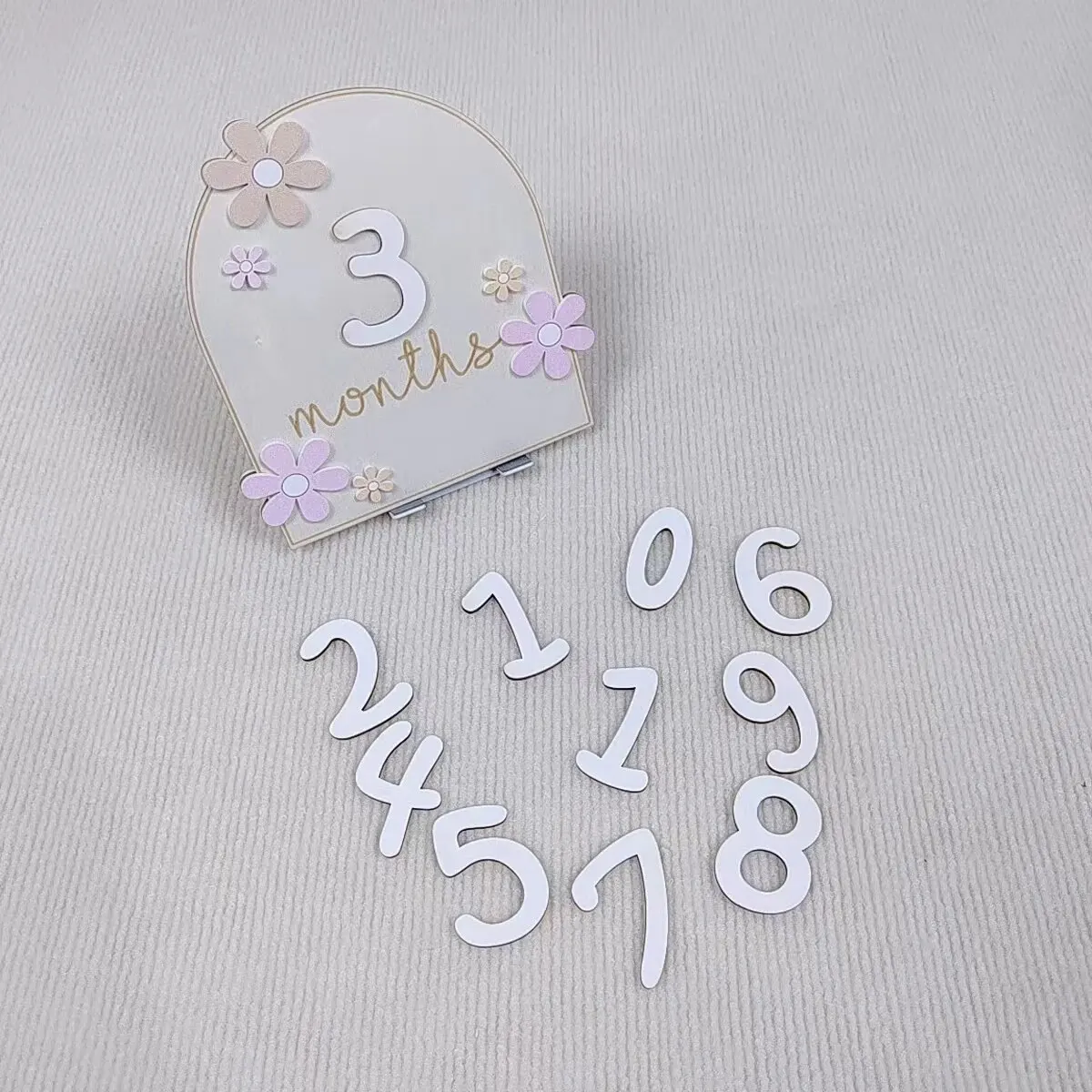 ガールズボーイズ新生児写真小道具ベビーマイルストーン写真小道 - Milestone Card Set のレビューと価格